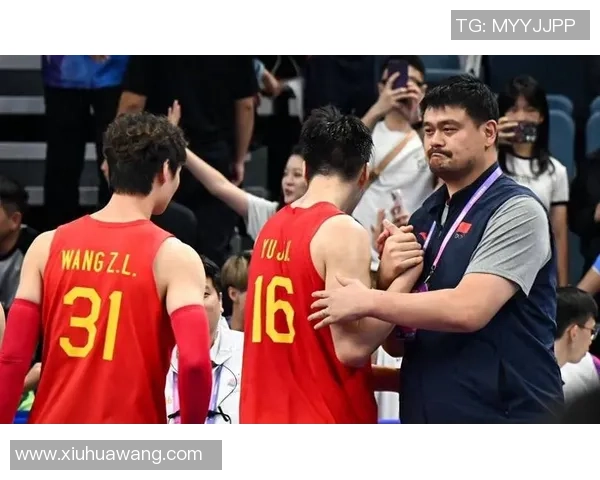 姚明领衔中国男篮对决澳大利亚队的精彩较量与历史回顾