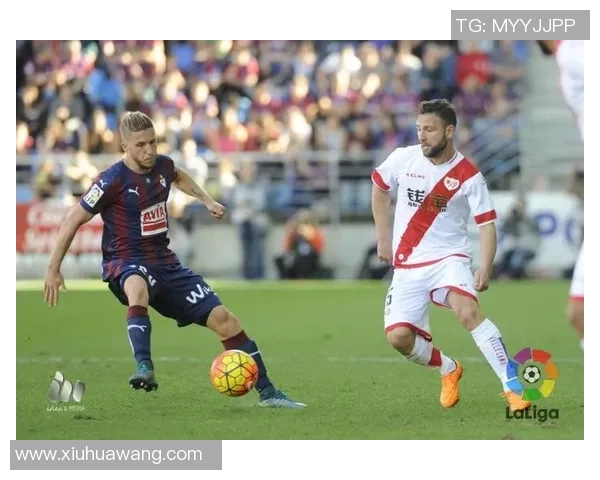 希洪运动与埃瓦尔的精彩对决分析及赛季表现回顾